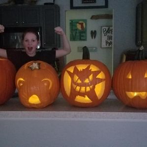 Meet your Posher, Ava